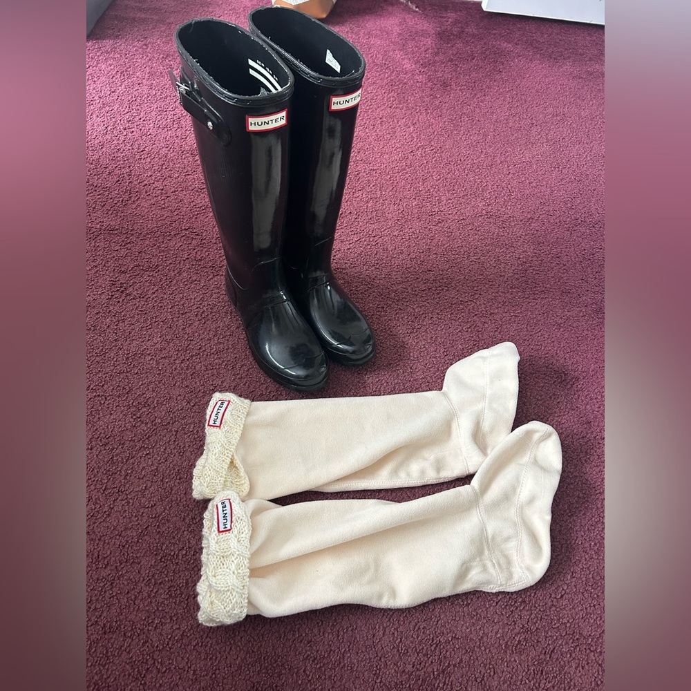 Hunter glossy boots and socks!!